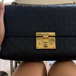 Gucci Padlock Shoulder Bag Guccissima Medium Black